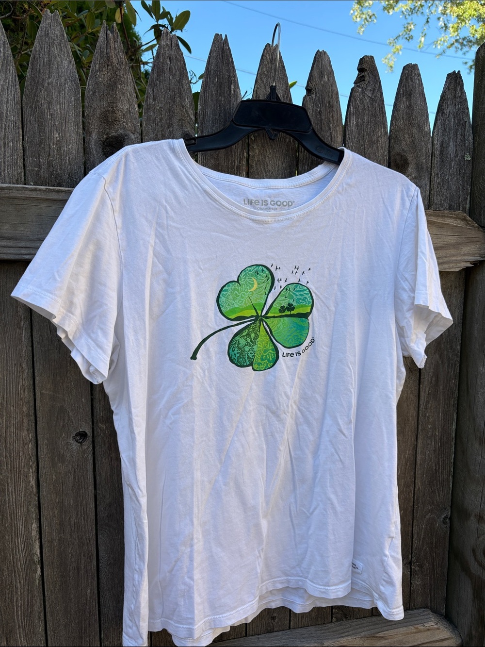 Life Is Good XL Irish clover cotton tee!